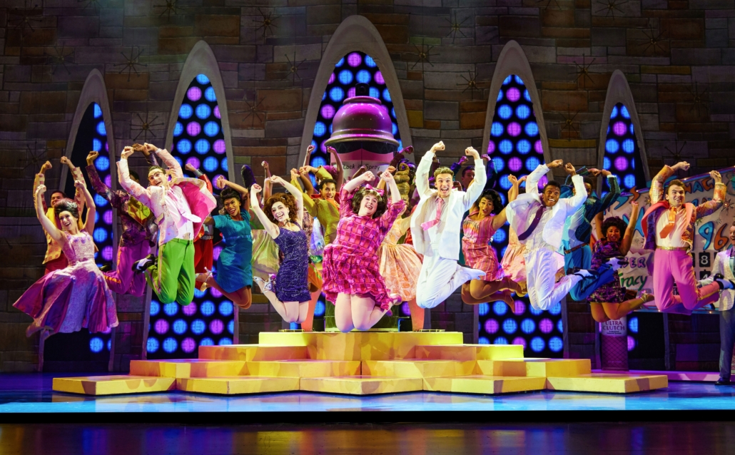 REVIEW: Hairspray – PhenoMNal twin cities
